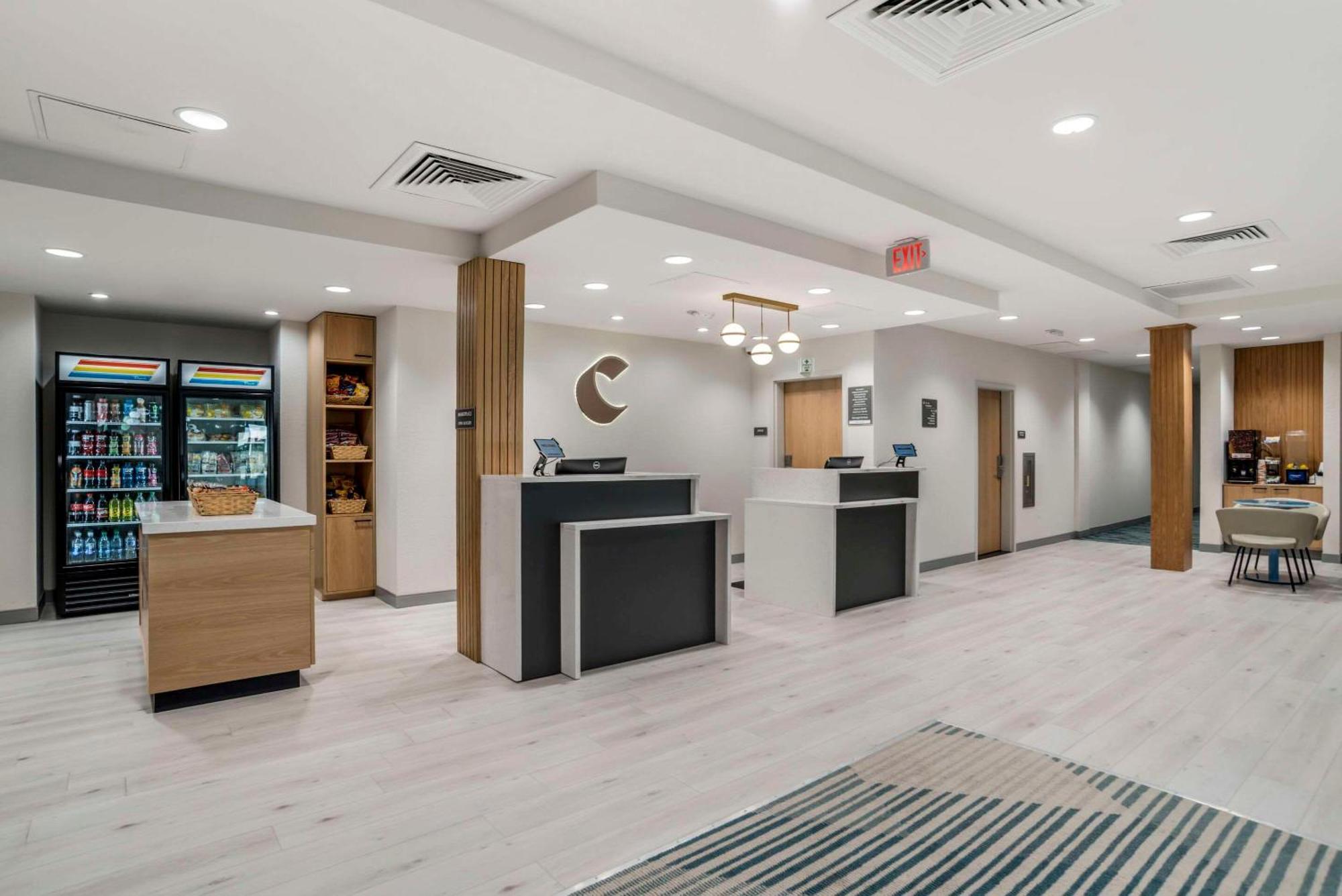 Comfort Inn & Suites Panama City Beach - Pier Park Area Extérieur photo
